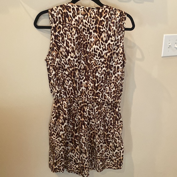 NWOT Banana Republic cheetah romper - Picture 5 of 7